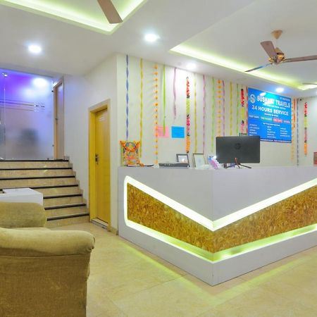 Hotel Prince Palace Deluxe - Paharganj - Yeni Delhi Dış mekan fotoğraf
