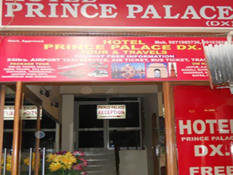 Hotel Prince Palace Deluxe - Paharganj - Yeni Delhi Dış mekan fotoğraf