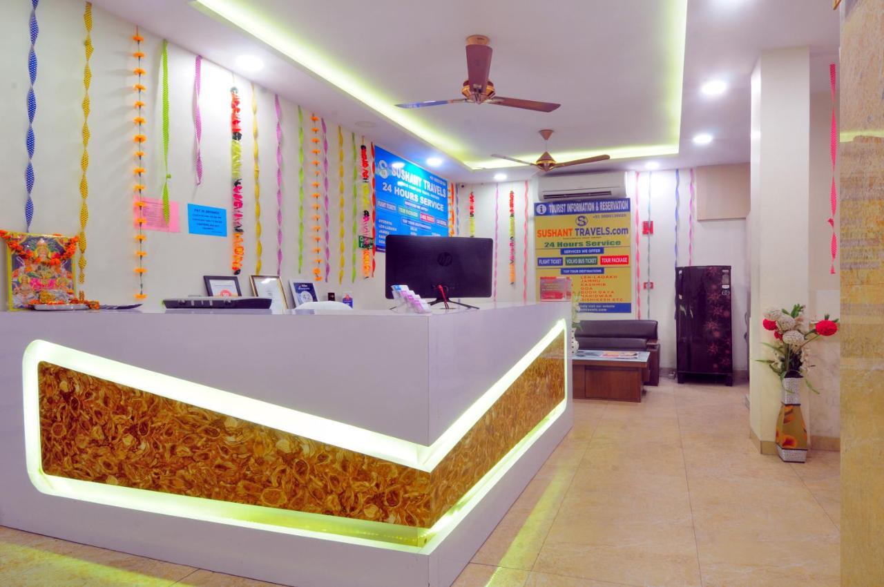 Hotel Prince Palace Deluxe - Paharganj - Yeni Delhi Dış mekan fotoğraf